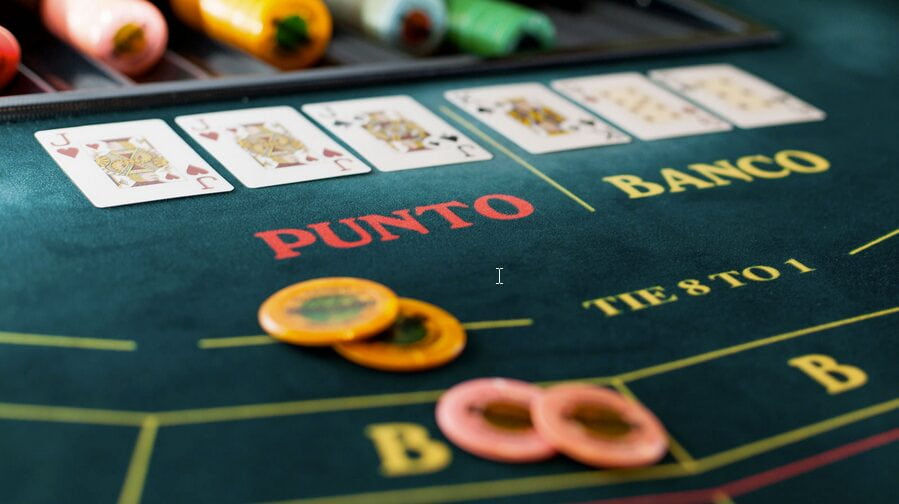 Chơi Punto Banco chỉ cần đặt cược dự đoán đúng kết quả ván bài